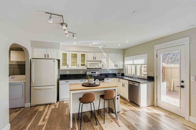 Photo - 7814 E Phillips Cir House