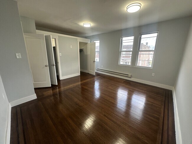Foto del edificio - 5220 Ditman St