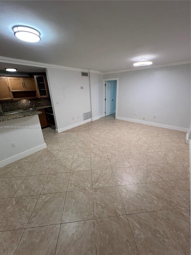 Foto del edificio - 1515 NE 125th Terrace