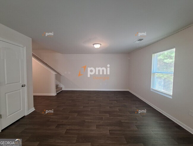 Foto del edificio - 437 Kildare Wy