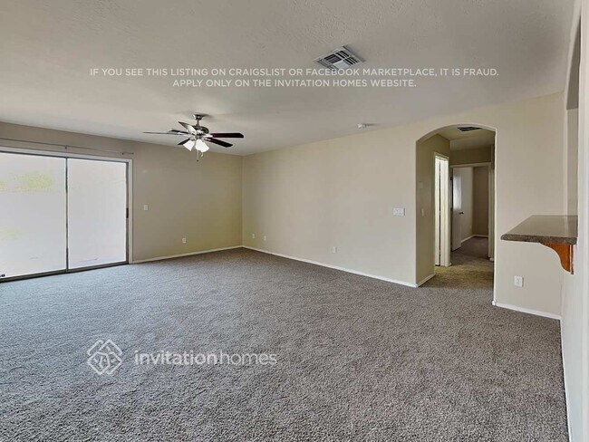 Foto del edificio - 1614 E Harwell Rd