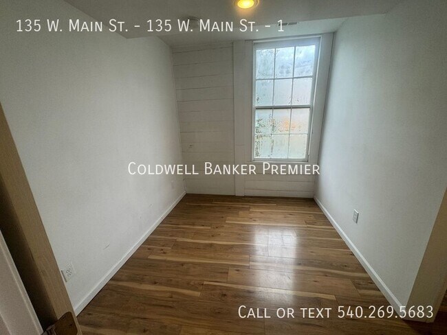 Foto del edificio - Cute Historical One bedroom Apartment in WV!