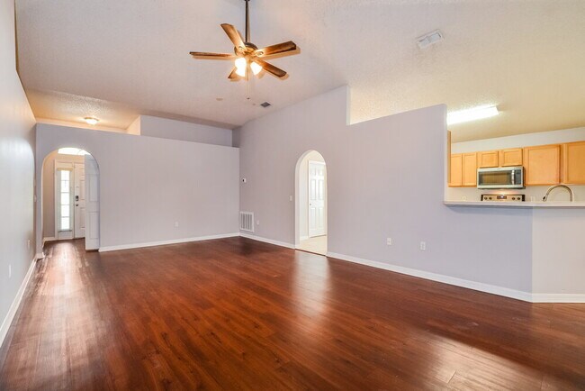 Foto del edificio - 865 Lake Doe Blvd