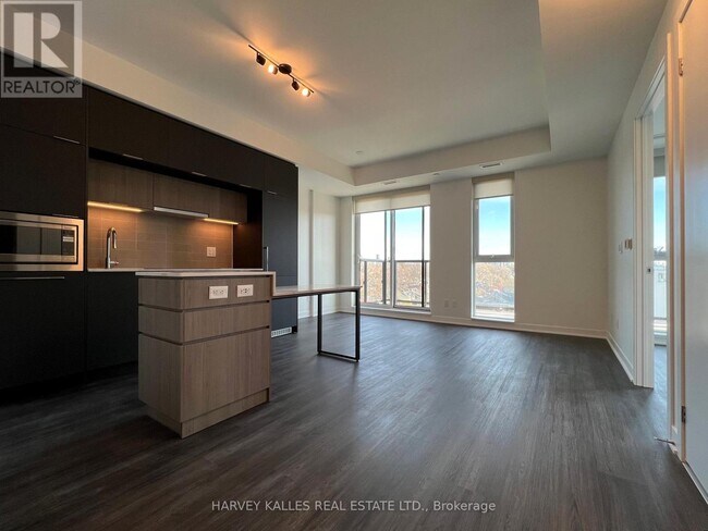 Photo du bâtiment - 185 Alberta Ave