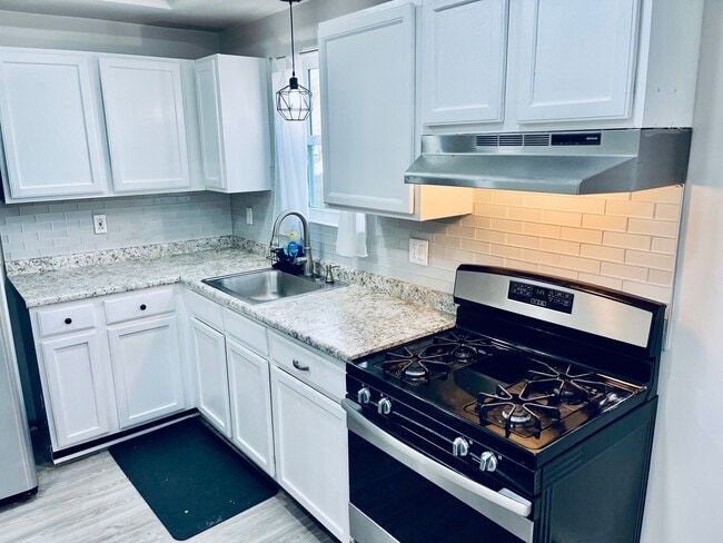 Photo - 62 E Water St Apartment