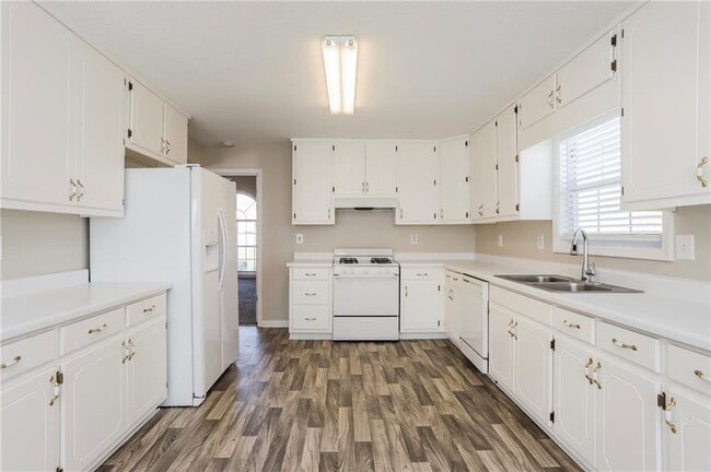 Building Photo - 516 Owens Springs Ln