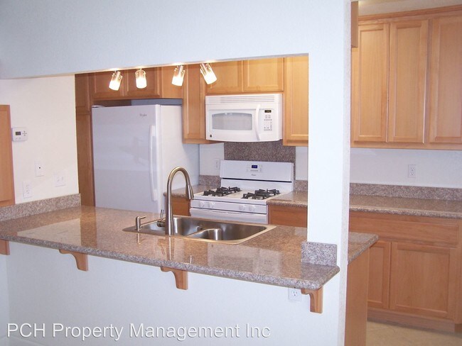 Building Photo - 257 Sharp Cir