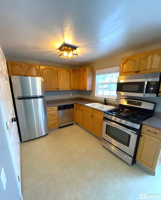 Foto del edificio - 405 Kess Way