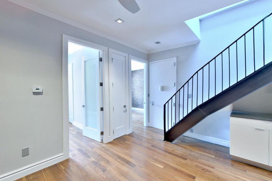 Foto principal - 4 bedroom in New York NY 10022