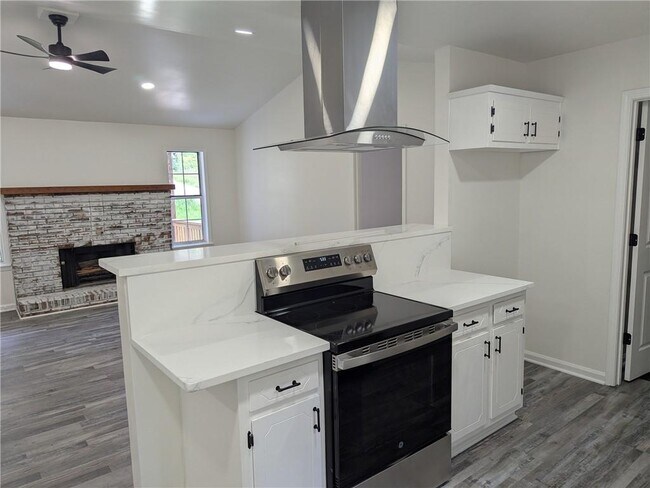 Building Photo - 5019 Bird Rd