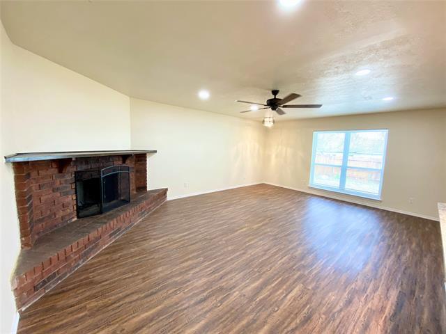 Building Photo - 1702 Pilot Way