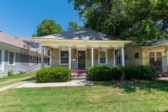 Foto del edificio - 1620 West 2nd St N