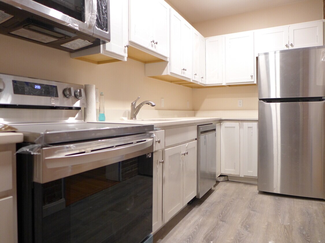 Foto principal - 688 Massachusetts Ave