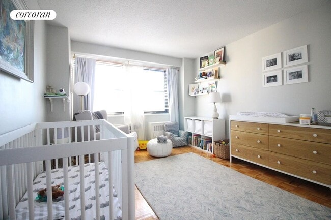 Foto del edificio - 401 Second Avenue 7D