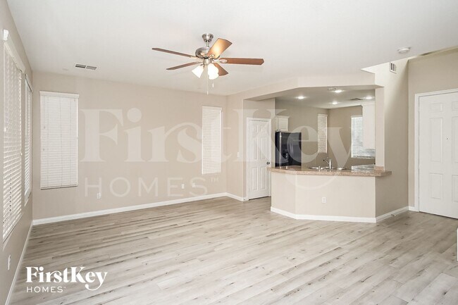 Building Photo - 7617 French Springs St