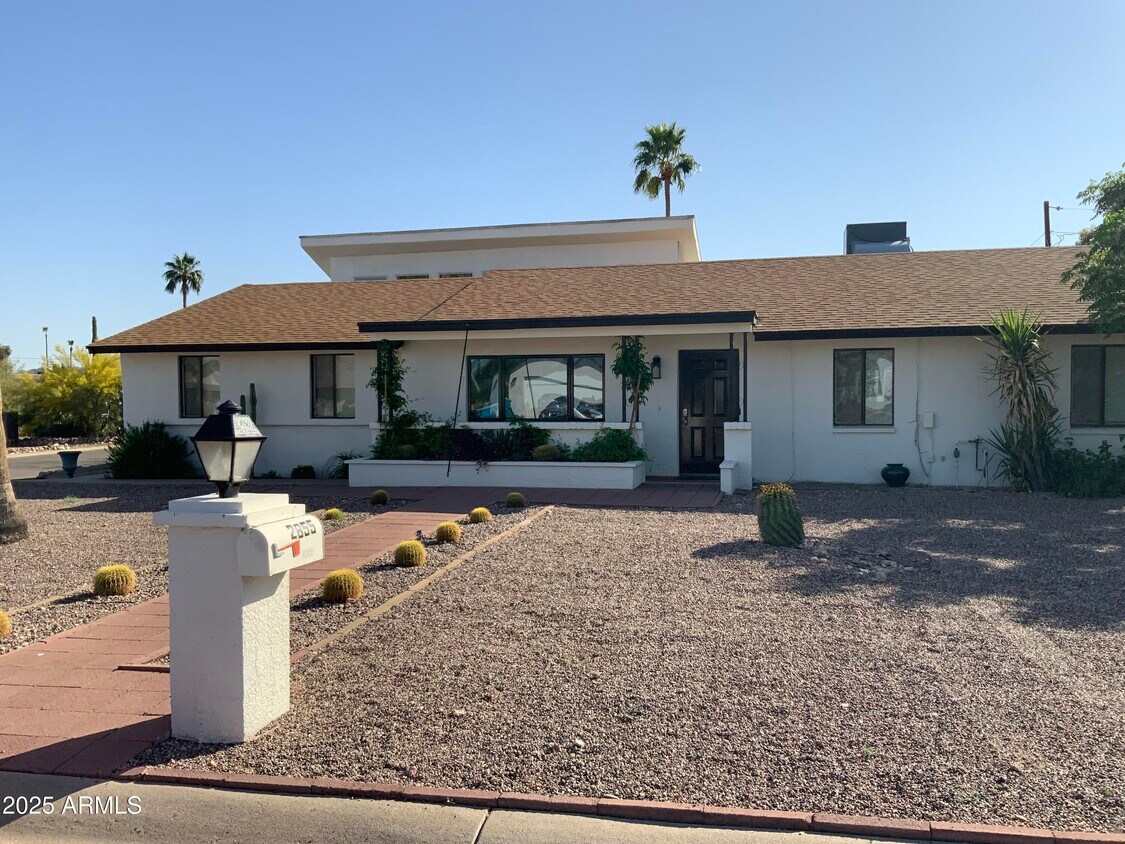 Foto principal - 13832 N 32nd St