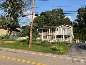 Building Photo - 6 Pilgrim Ave