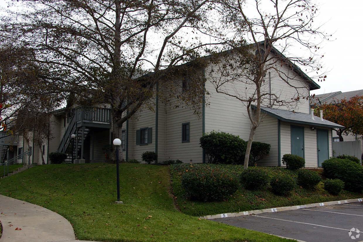 Building Photo - 196 Telegraph Canyon Rd