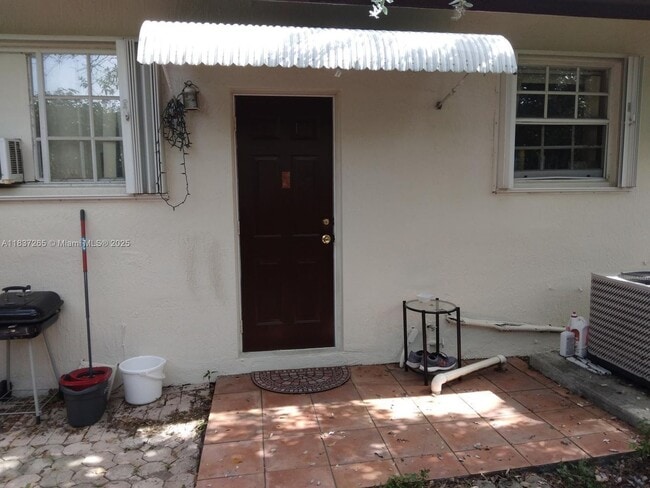 Photo - 10916 SW 37th Terrace Apartment