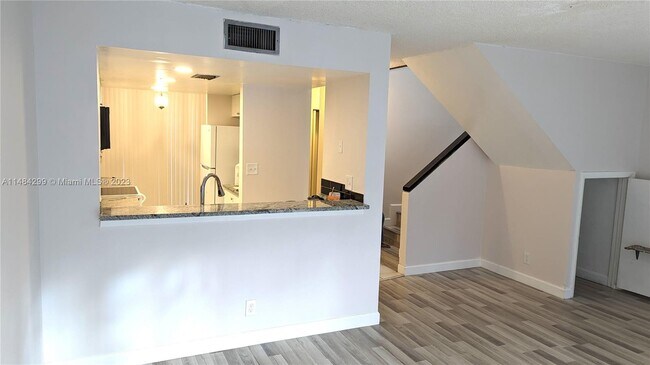 Building Photo - 2931 SW 87th Ter