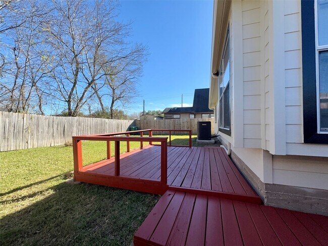 Foto del edificio - 8225 Gladstone St