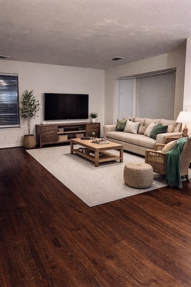 Building Photo - 9112 Liptonshire Dr