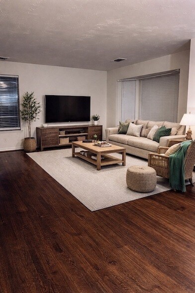 Foto del edificio - 9112 Liptonshire Dr