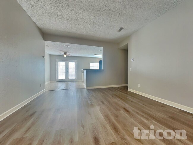 Foto del edificio - 2622 Townhall Ln