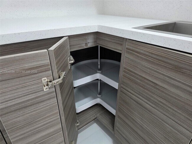 Foto del edificio - 1000 West Ave