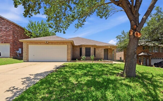 Foto del edificio - 11312 Crest Meadow Ln