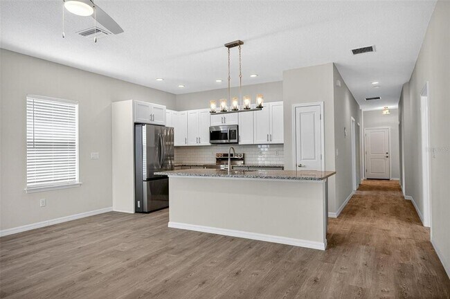 Foto del edificio - 8 Squire Ct