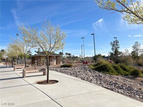 Building Photo - 2439 Blackcraig St