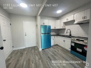 Building Photo - 1191 Lillian Ave