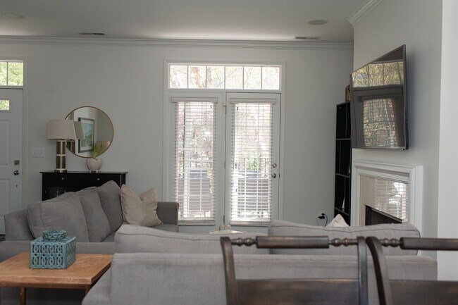 Foto del edificio - 6659 Junction Ln