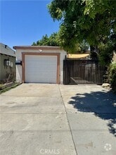 Building Photo - 819 N Pasadena Ave