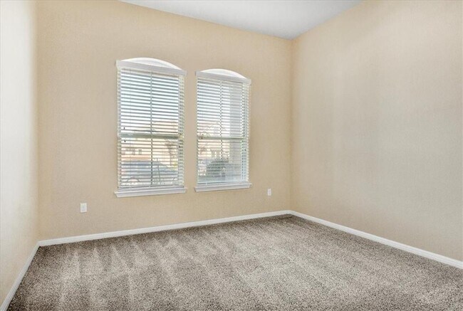 Foto del edificio - 1461 Hamiltons Wy
