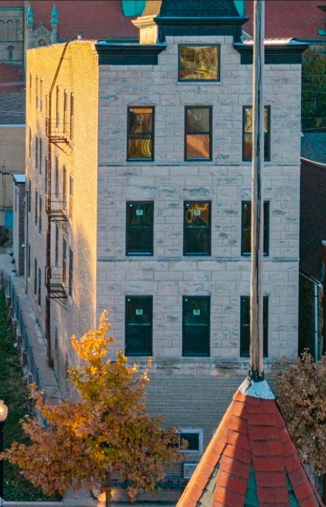 Building Photo - 3216 S Morgan St