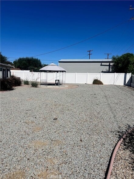 Building Photo - 26960 McCall Ct