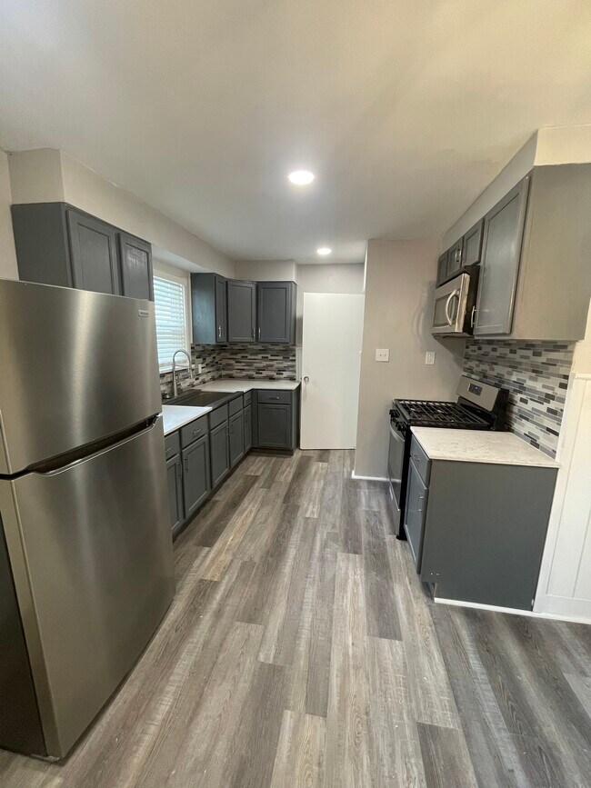 119 N 49th St, Belleville, IL 62226 House Rental in Belleville, IL