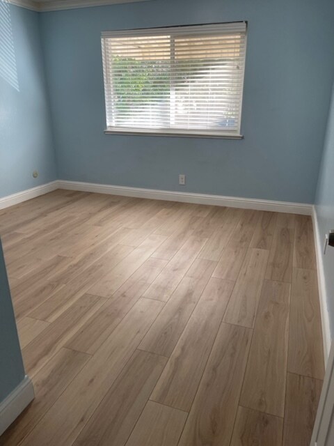 Foto principal - 5618 Madison Ave