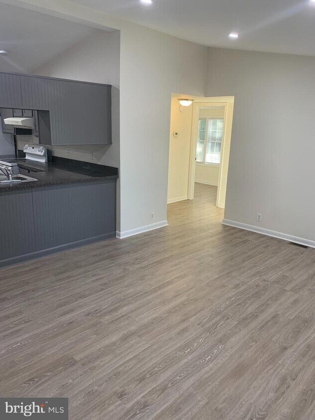 7025 Lanes Corner Rd, Spotsylvania Courthouse, VA 22551 House Rental