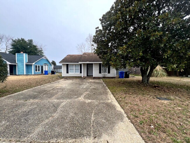 Building Photo - 6820 Winchester St