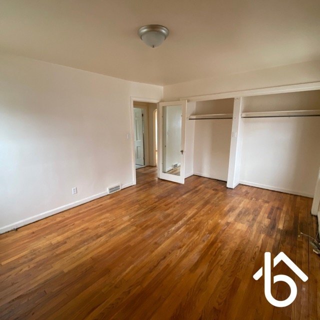 Foto del edificio - 15750 Gilchrist St