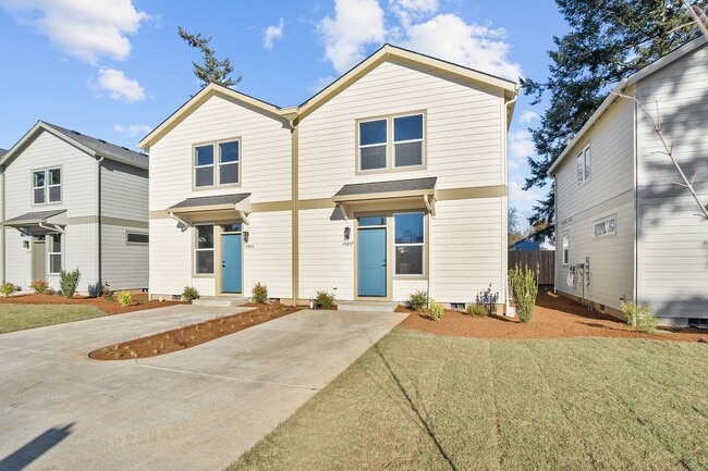 Building Photo - New Build 3 Bed, 1.5 Bath Rental Home in C...