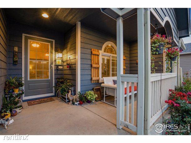 Foto del edificio - 5 br, 3 bath House - 8437 Sonata Ln