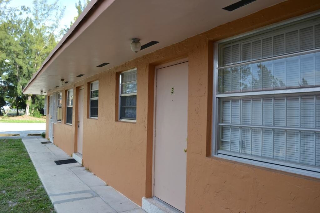 500 Jann Ave, Opalocka, FL 33054 Apartments in Opalocka, FL