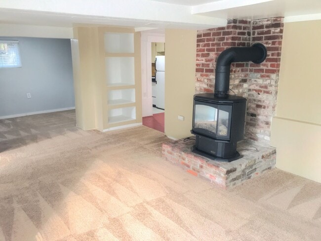 Building Photo - BREVM02