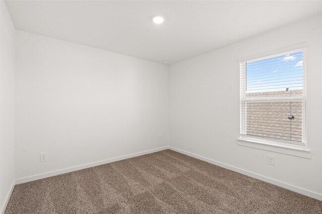 Building Photo - 31711 Farlam Farms Trl