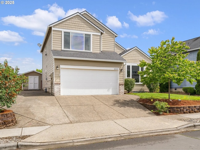 Building Photo - 42019 NW Oak Way