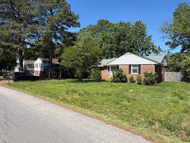 Building Photo - Charming 3BR/2BA Home in Henrico’s Tuckahoe District
